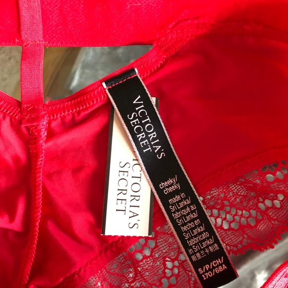 Victoria’s Secret Red Lace Cut Out Cheeky Panties - Picture 7 of 7